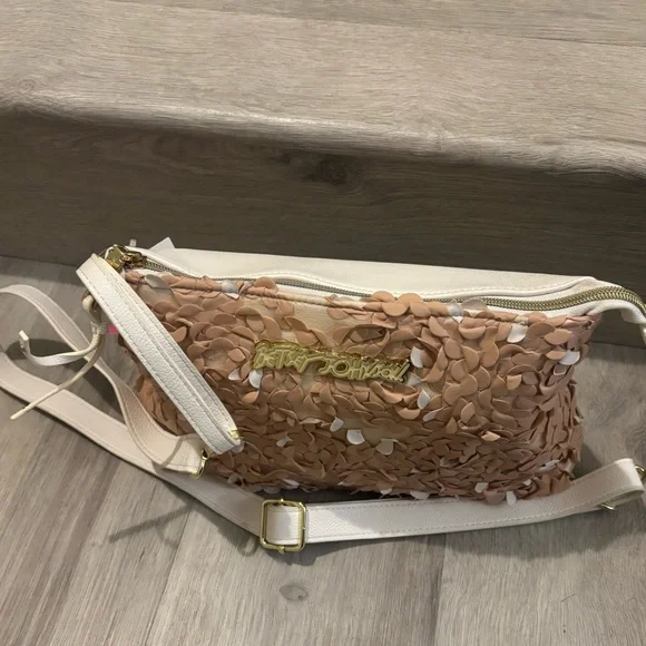 Betsey Johnson Peach Floral Appliqué Crossbody with White Strap - Picture 2 of 4